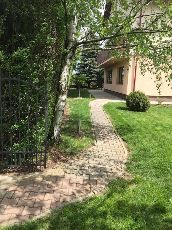Apartament Zakatek Wroclawia Bielany Wrocławskie Exteriér fotografie